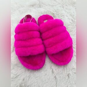 UGG‎ Oh Yeah platform girls slides size 3 sheepskin pink NWOT